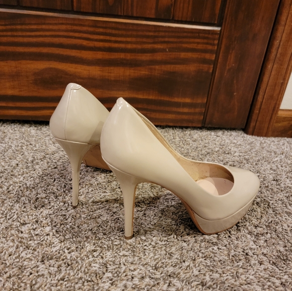 Guess Patent leather Stilettos - Picture 4 of 16